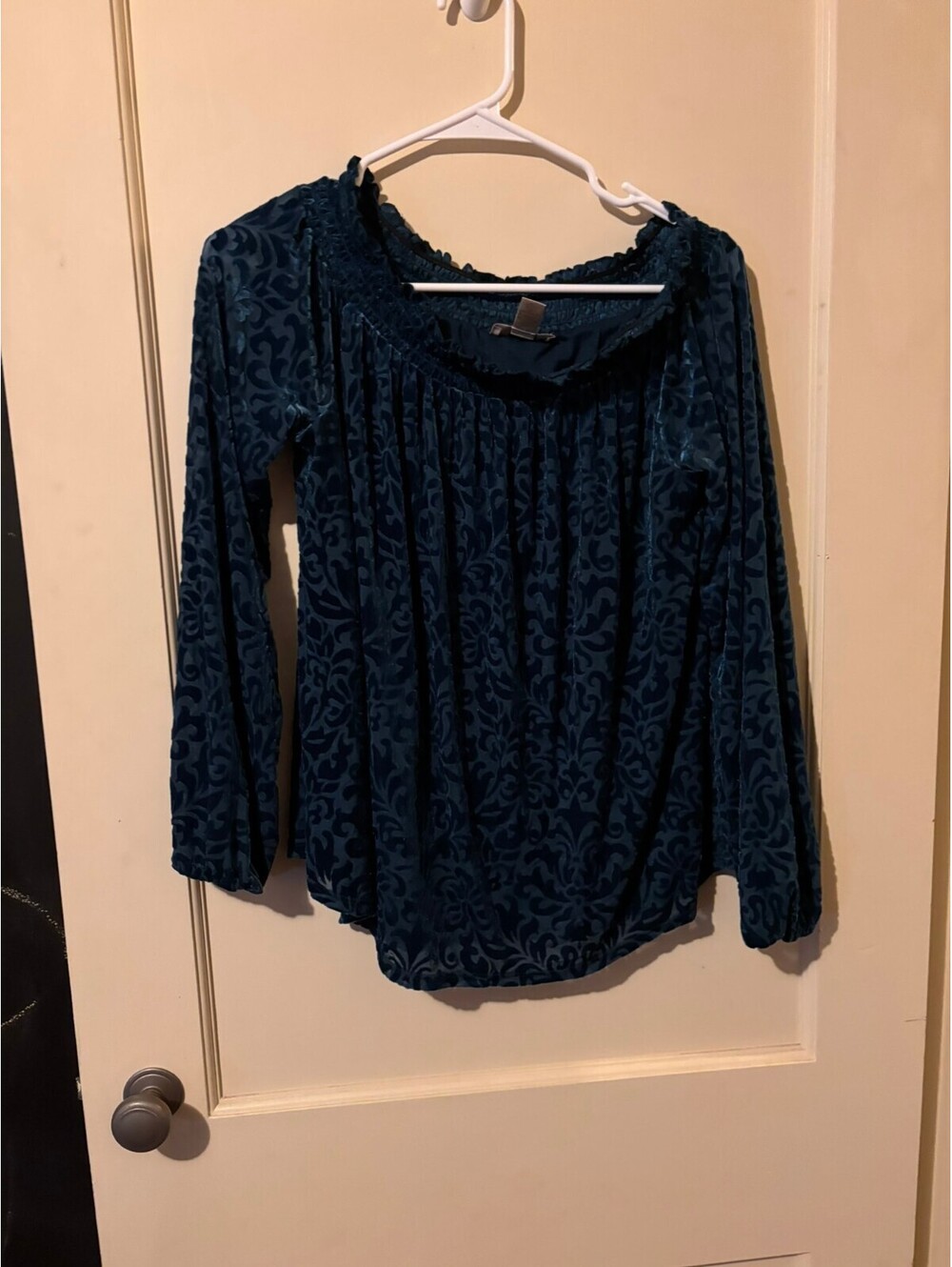 LOFT blue patterned long sleeve blouse Small
